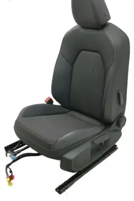 Cupra Leon Front double seat 5WA881105D