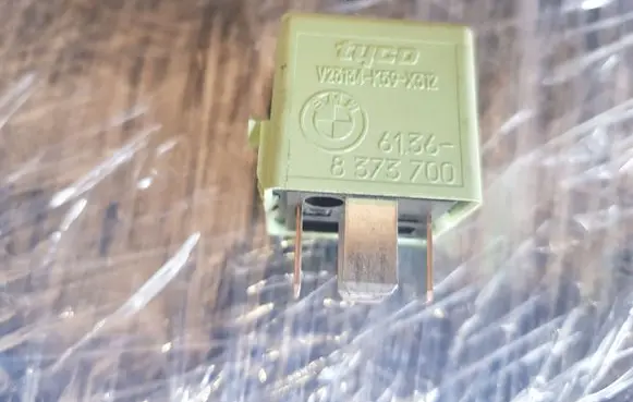 BMW 3 E46 Other relay 61368373700