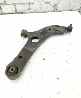 KIA Optima Front lower control arm/wishbone