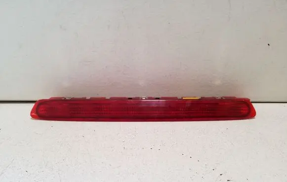 Seat Leon (1P) Third/center stoplight 6J0945097A