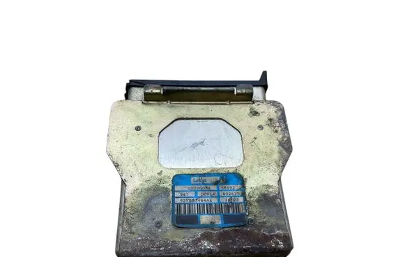 Ford Transit Engine control unit/module 02010008