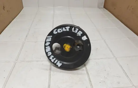 Mitsubishi Colt Power steering pump