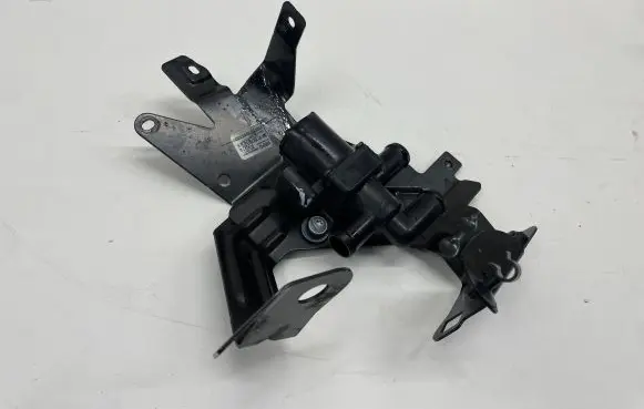 Audi Q5 SQ5 Coolant heater control valve 80A121259H 80A145873