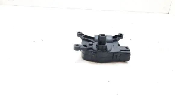 Cadillac Escalade IV Air flap motor/actuator 01801324