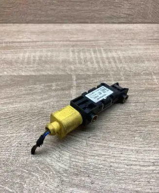 Audi A4 S4 B6 8E 8H Airbag deployment crash/impact sensor 8E0959643A