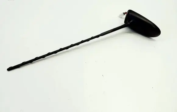 Toyota RAV 4 (XA40) Aerial GPS antenna
