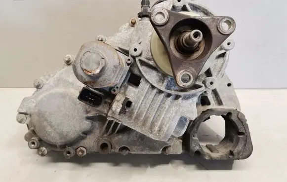 BMW X5 E70 Gearbox transfer box case 757477702 2710757477702 7320070