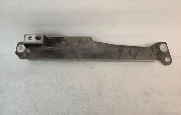 Volvo V60 Fender mounting bracket 31468234