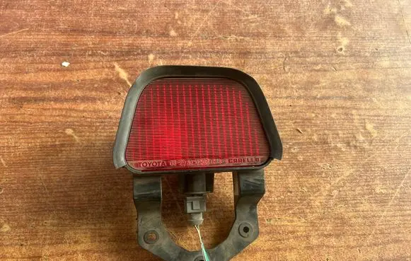 Toyota Avensis T220 Rear fog light 54533721 54533729