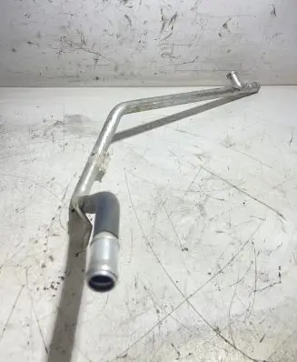 Audi Q7 4L Air conditioning (A/C) pipe/hose