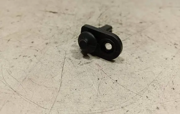 KIA Sorento Rear door sensor 