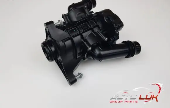 BMW 3 G20 G21 Thermostat housing 9468426