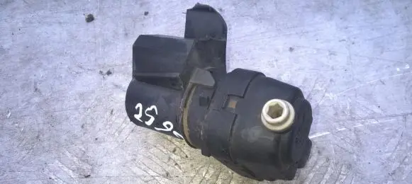 Headlight level adjustment motor