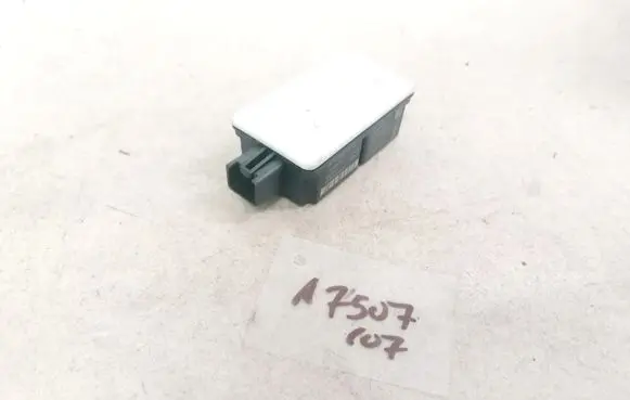 Volvo V50 Door control unit/module 31268992 S180036003