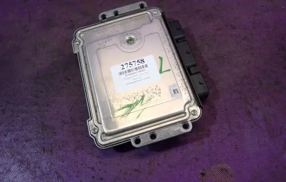 Peugeot 407 Engine control unit/module ECU 9662213380