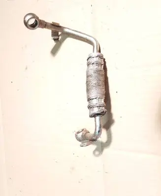 Coolant pipe/hose