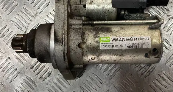 Volkswagen PASSAT B6 Starter motor 0AM911023B FS12ER20 HAMU4079754