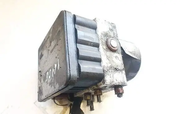 Opel Zafira B ABS Pump 10096005923