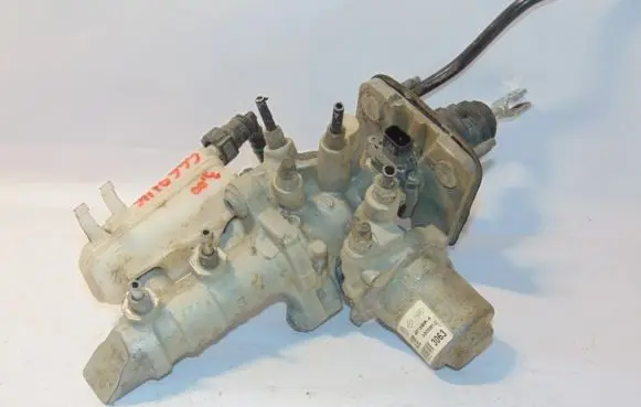 Renault Zoe Master brake cylinder 460113063R