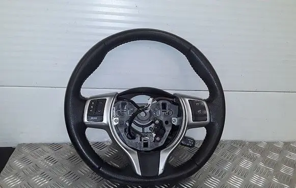 Toyota Yaris Steering wheel 306744199483AC 45100OD490C1