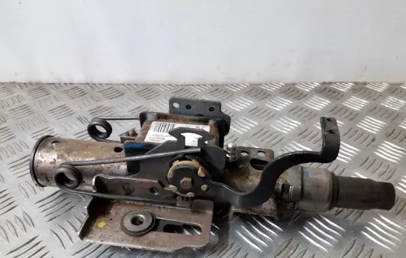 Volkswagen Golf IV Steering wheel axle 1J1419501DC