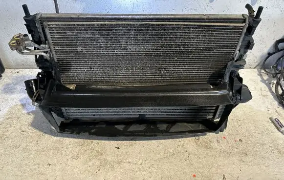 Volvo V50 Radiator set 3M5H8005TL 28MAR200801
