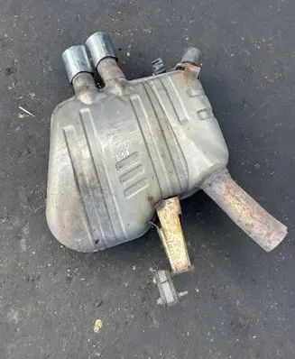 BMW 5 F10 F11 Muffler/silencer 7807110