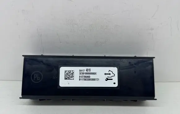 Opel Ampera- E Climate control unit 84174819 812786860 3230100000000X