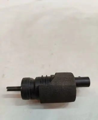 BMW 5 E39 Windscreen/windshield washer pump 8362154