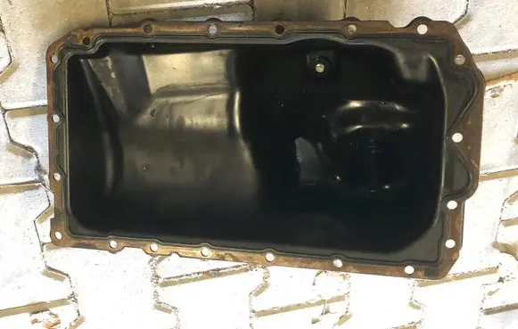 BMW 1 E81 E87 Oil sump 7528165