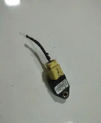 Hyundai i30 Airbag deployment crash/impact sensor 959201H100