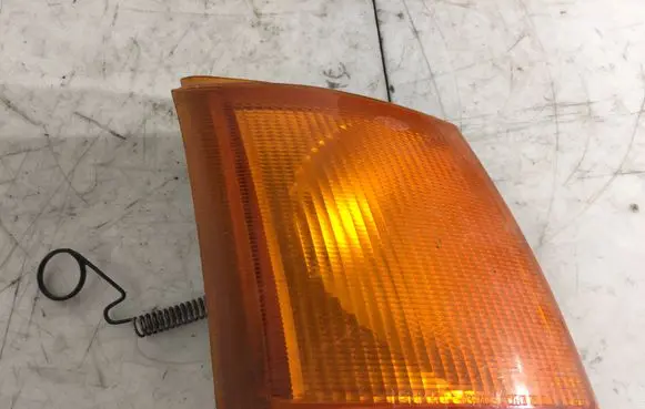 Ford Transit Front indicator light 95VG13368