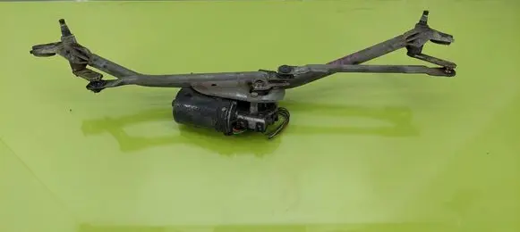 Volkswagen PASSAT B5 Front wiper linkage 8D1955605B