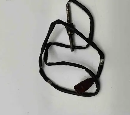 Skoda Superb B8 (3V) Exhaust gas temperature sensor 04L906088E