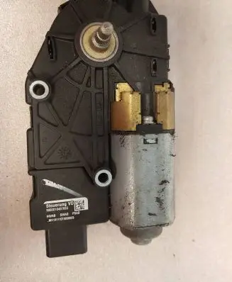 Ford Mustang V Sunroof motor/actuator FR3B76533A24AD FR3T13B524AD