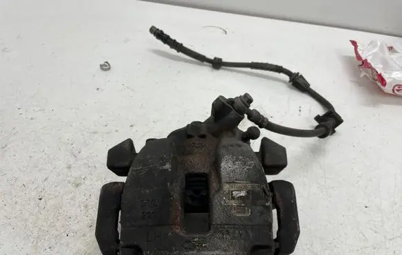 Opel Grandland X Front brake caliper 9830798880