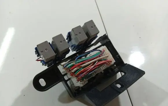 Fuse box set
