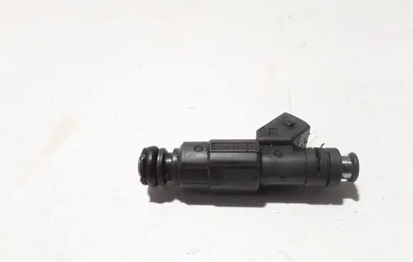 BMW X5 E53 Fuel injector 0280155823 1707843