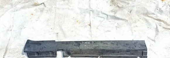 BMW 7 E38 Sill