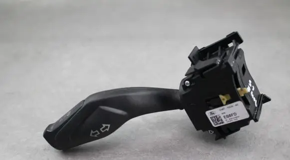 Ford Escape Indicator stalk CV6T13335AC CV6T13335