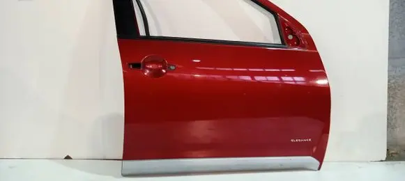 Mitsubishi Outlander Front door