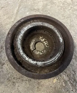 Renault Megane II Crankshaft pulley