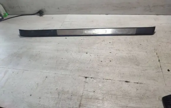 Lexus RC Side skirt front trim 6791124040