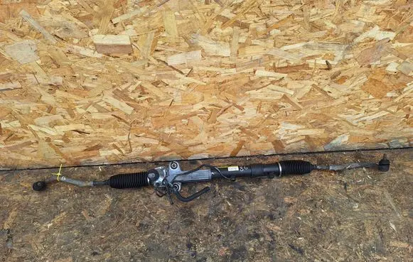 Hyundai Santa Fe Steering rack 57700-2B100