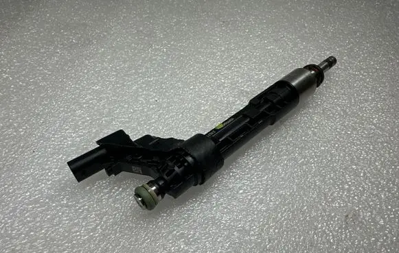 Fuel injector