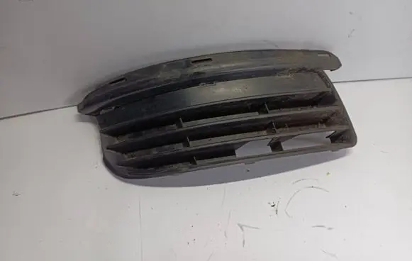 Volkswagen Golf VI Front bumper lower grill 1K0853666J ZCHMEXC0