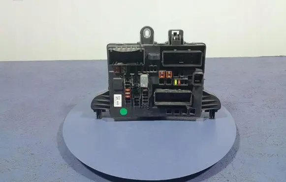 Opel Insignia A Fuse box set 22737765