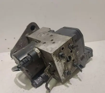 Mercedes-Benz A W168 ABS Pump A0044310912 00430304210