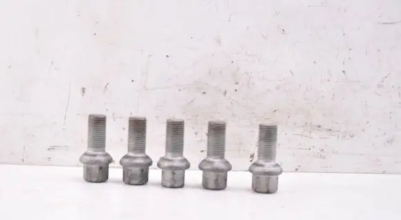 Mercedes-Benz GL X164 Nuts/bolts 