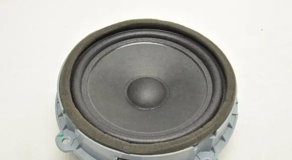 KIA Ceed Front door speaker 96330J7100
